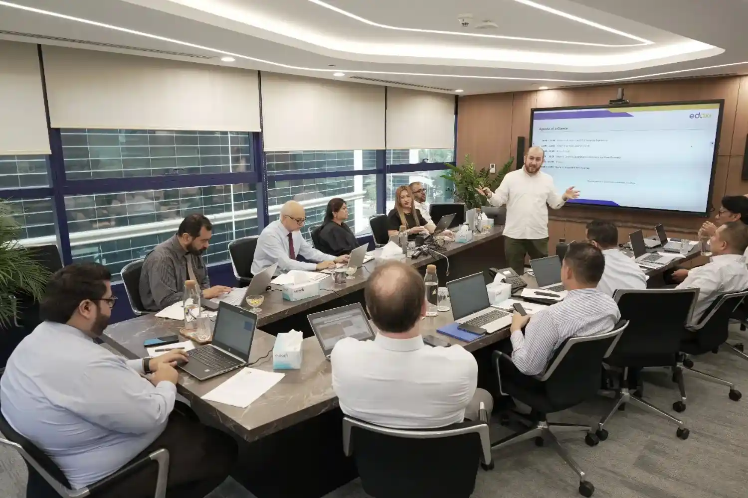 Edoxi corporate training session