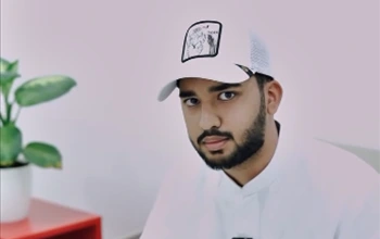 Review of Hendaz Syed